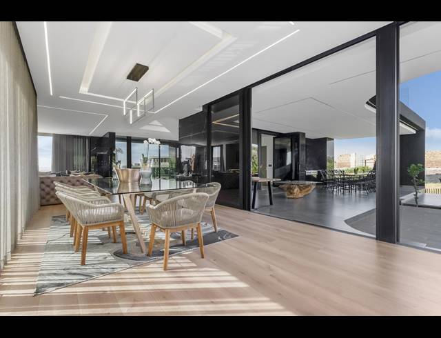 4 BEDROOM HOUSE FOR SALE IN STEYN CITY